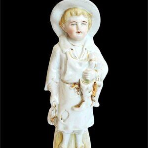 Western Girl Antique Porcelain Figurine German Cobbler's Daughter